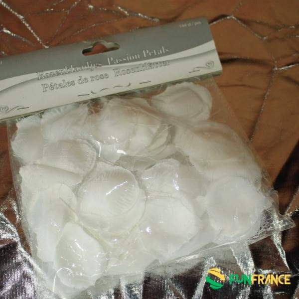 FUNFRANCE - Articles de fête et produits Hi-Tech : Pétales de fleur sachet de 144 pièces BLANC - 2.316667€ - Pétales de fleur sa