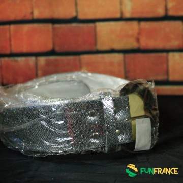FUNFRANCE - Articles de fête et produits Hi-Tech : Ceinture disco paillettes Argent 114cm - 3.433333€ - Ceinture à paillettes. L