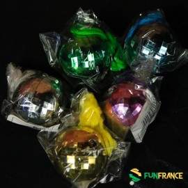 Boule à facettes 4cm avec tour du cou