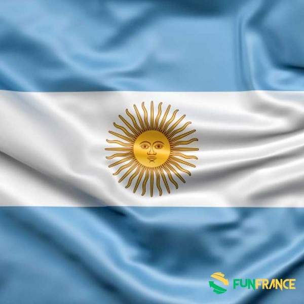 FUNFRANCE - Articles de fête et produits Hi-Tech : Drapeau Argentine 90x150cm - 4.125€ - Drapeau Argentine. Matière 100% polyest
