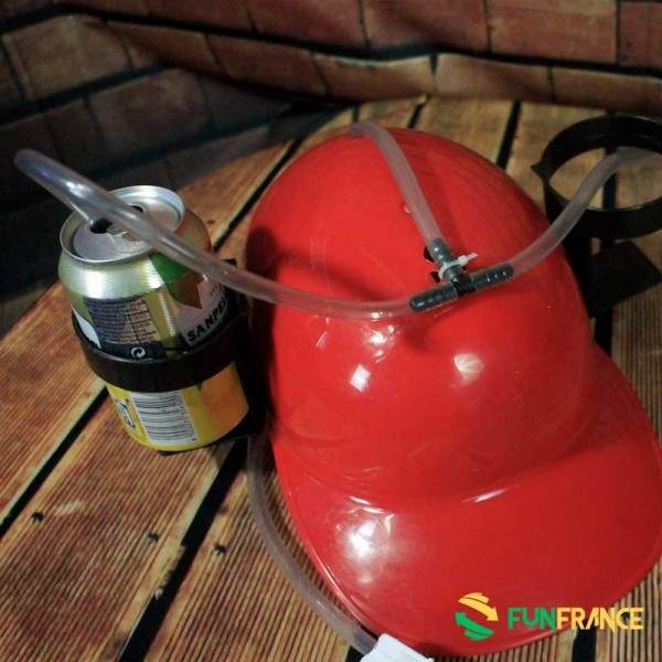 FUNFRANCE - Articles de fête et produits Hi-Tech : Casque porte canettes rouge (2 emplacements) - 6.583333€ - Casque de soirée a