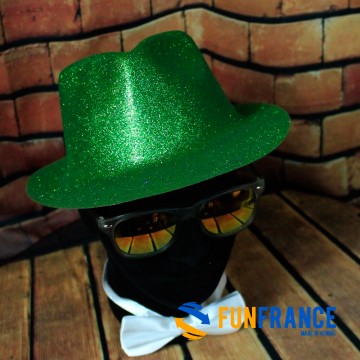 FUNFRANCE - Articles de fête et produits Hi-Tech : Chapeau disco pailleté Vert - 2.733333€ - Chapeau disco pailleté vert. Donnez