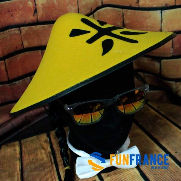FUNFRANCE - Articles de fête et produits Hi-Tech : Chapeau chinois conique JAUNE - 2.875€ - Chapeau chinois conique JAUNE avec i