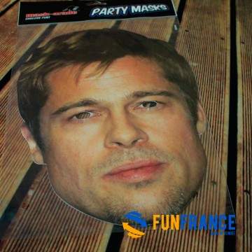 FUNFRANCE - Articles de fête et produits Hi-Tech : Masque carton STARS "Brad Pitt" - 4.916667€ - Déguisez vous en votre Stars pr