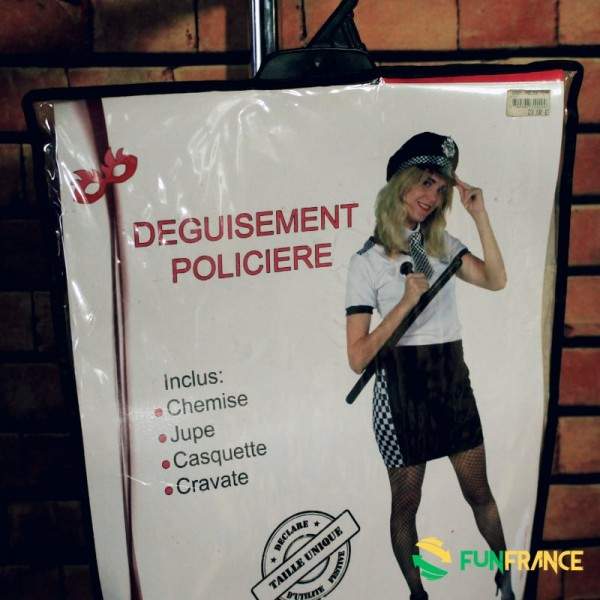 FUNFRANCE - Articles de fête et produits Hi-Tech : Déguisement costume Policière - 19.916667€ - Déguisez vous en policière et mo