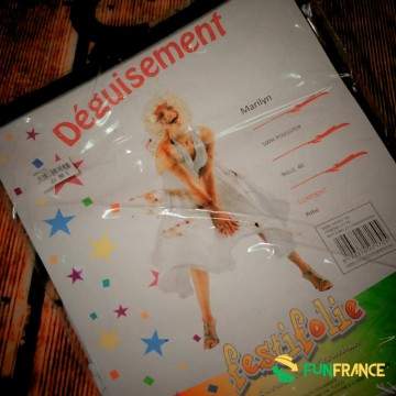 FUNFRANCE - Articles de fête et produits Hi-Tech : Déguisement robe MARILYN - 20.75€ - Déguisement robe MARILYN (Taille 40) 100%