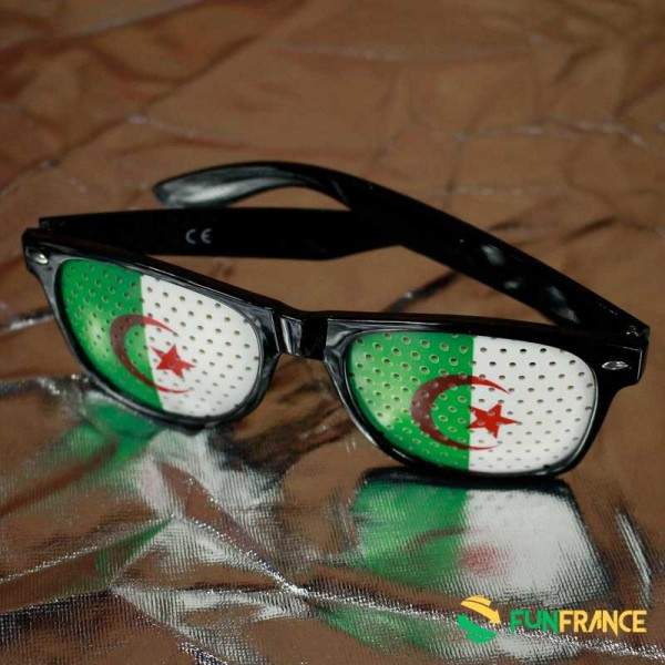 FUNFRANCE - Articles de fête et produits Hi-Tech : Lunettes supporter ALGÉRIE - 1.8€ - Ces lunettes humoristiques en plastique p